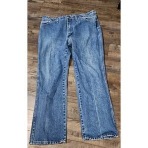 Vintage Mens Wrangler 40x32 Leather Patch Jeans. 2134
